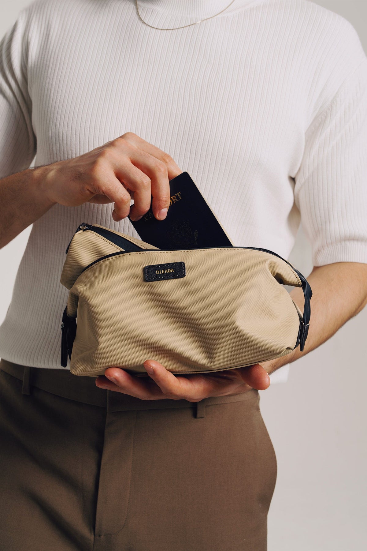AnyWear Toiletry Set