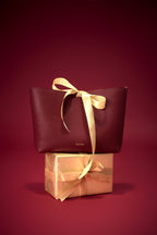 OLEADA NYC Apparel and Accessories > Women > Small Leather Goods > Leather Hand Bag Color_Scarlet Easy Book Tote