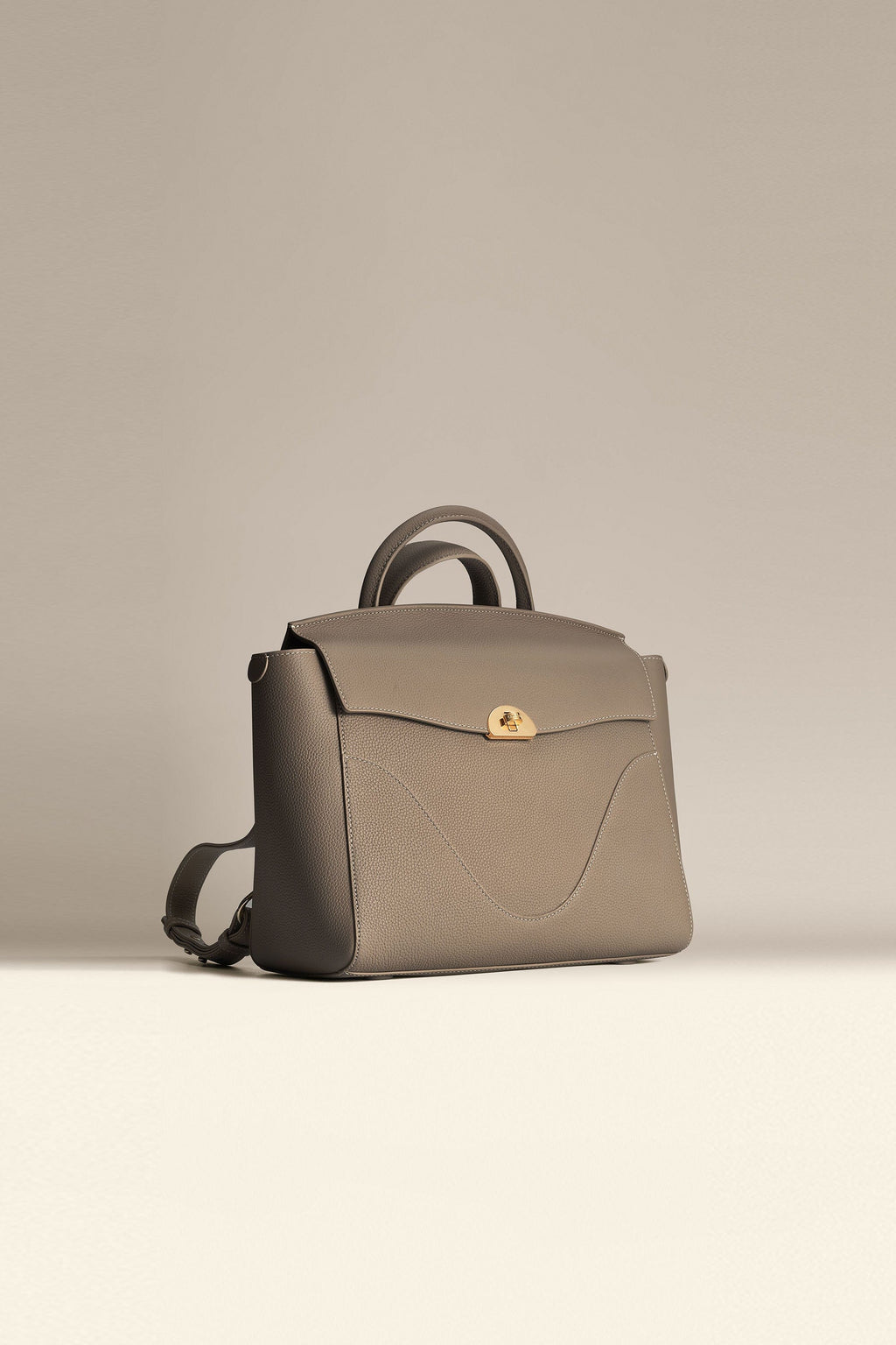 OLEADA NYC Leather Women Work Bag > Convertible To Business Backpack Bag > 14 Inch Laptop Bag > Crossbody Shoulder Bag > Luxury Travel Backpack Color_Ash Wavia Bag Plus